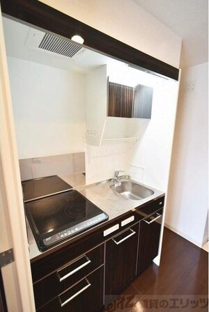 SERENiTE江坂四番館の物件内観写真